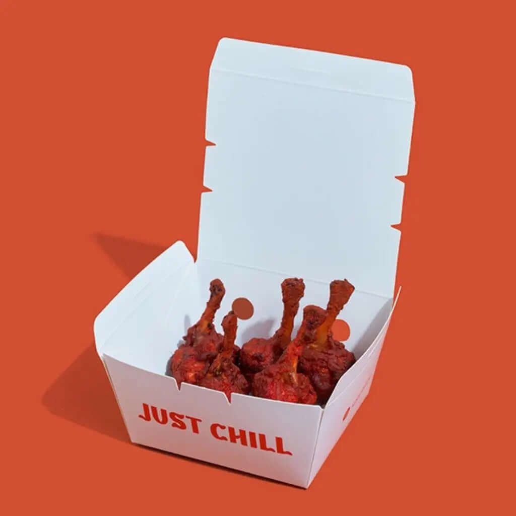 علب تشكن فرايز مع  طباعة الشعار