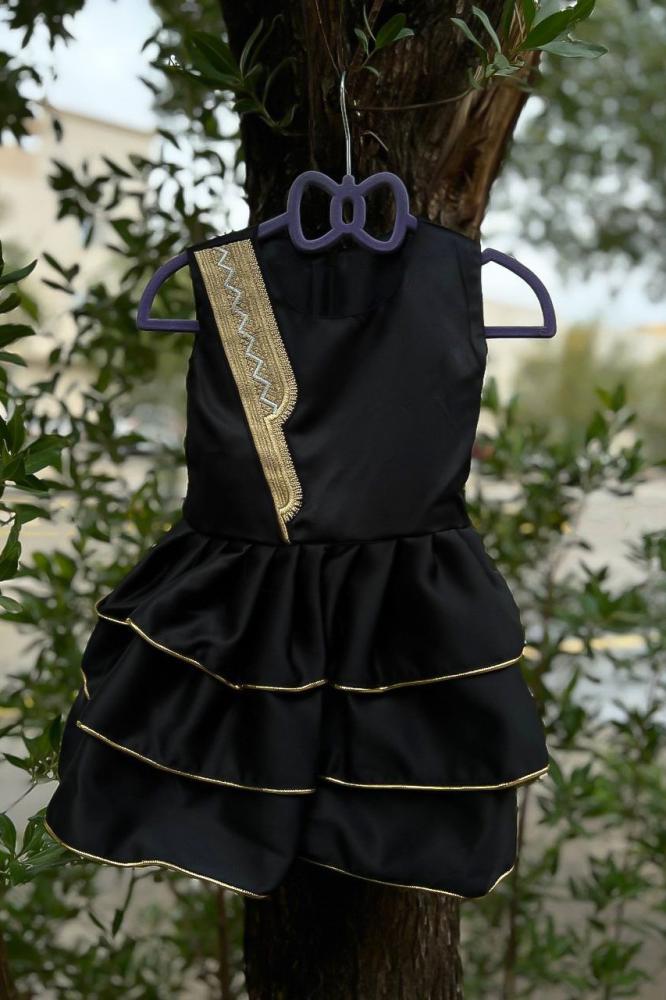 Black embellished Ramadan dress for girls with a luxurious royal design for the year 2026 — product image 6