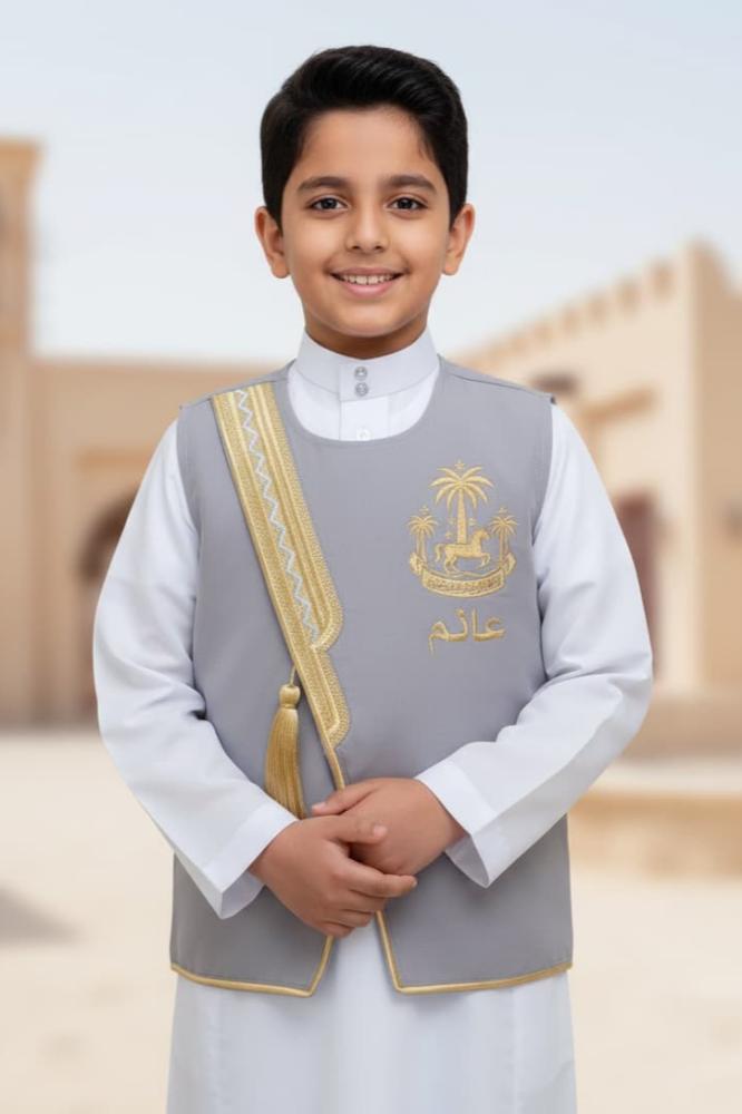 Blank gray boys' Sediri bisht, golden and silver zigzag pattern, luxurious Ramadan — product image 4