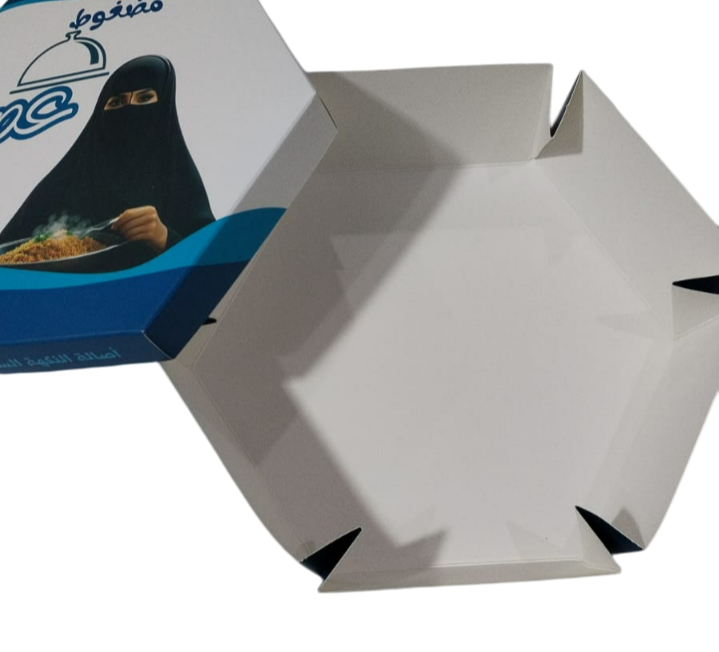 Hexagonal rice and chicken box