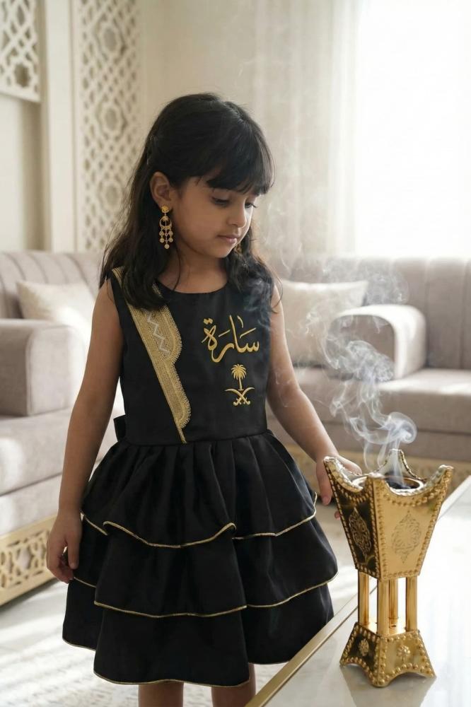 Black embellished Ramadan dress for girls with a luxurious royal design for the year 2026 — product image 4