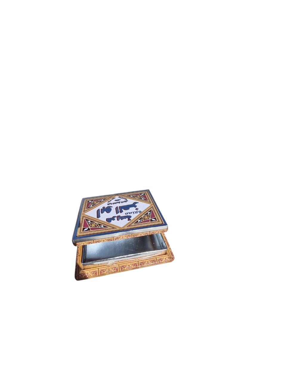 29×14×4 cm with inside laminized tray