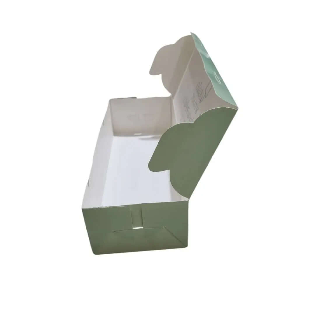 Boîtes en papier pour macarons, toasts, sandwichs et beignets
Grammage du papier : 300 grammes
Impression avec le logo du client

Dimensions : 30×10×6 cm
Les prix indiqués sont pour l'impression extérieure et sans revêtement (cellophane)
Pour l'impression intérieure et extérieure et l'ajout de cellophane, veuillez nous contacter