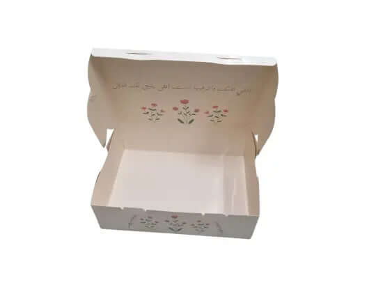 Box Papier aus
Abmessungen29×21×9 cm
Logodruck aus
(Cellophan) aus
Druck außen ohne nach Kundenwunsch